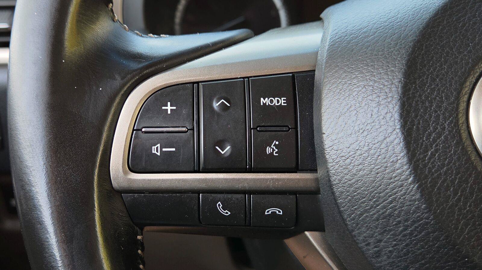 Used 2020 Lexus GX 460 Premium w/ Premium Package AWD/4WD image 30