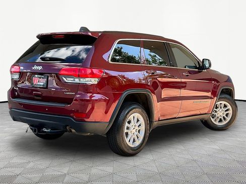 Used 2018 Jeep Grand Cherokee Laredo AWD/4WD image 6