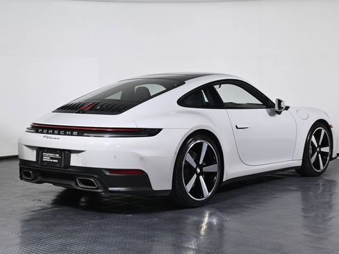 Certified 2025 Porsche 911 Carrera RWD image 7