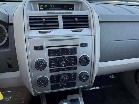 Used 2009 Ford Escape 4WD Hybrid image 63