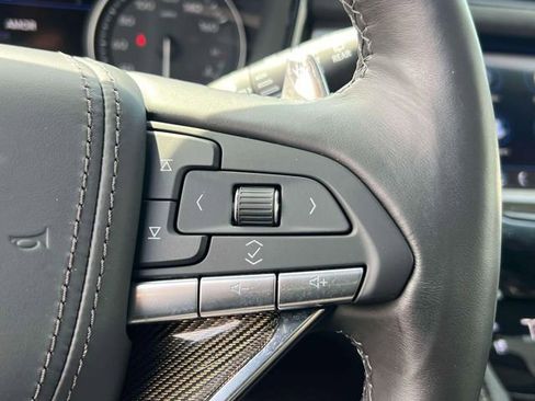 Used 2025 Cadillac XT6 Sport w/ Platinum Package AWD/4WD image 25