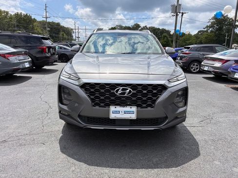 Used 2019 Hyundai Santa Fe SEL FWD image 2