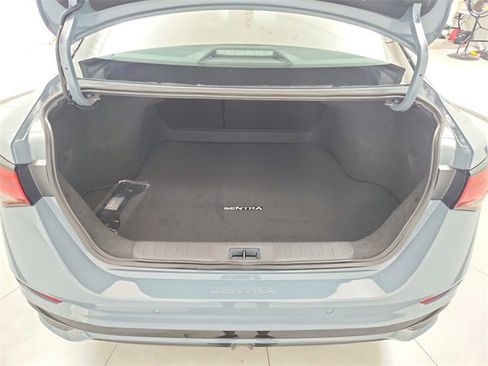 New 2025 Nissan Sentra SR image 37
