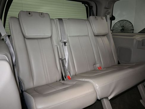 Used 2016 Lincoln Navigator Select image 48