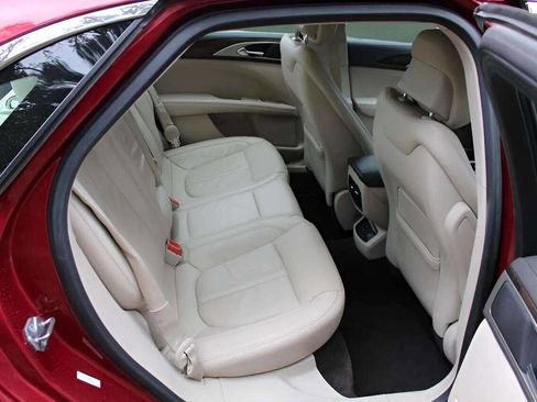 Used 2017 Lincoln MKZ Reserve image 11