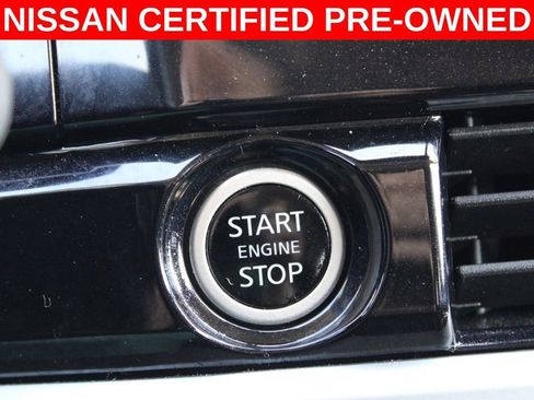 Certified 2024 Nissan Pathfinder SV image 32