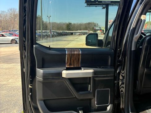Used 2018 Ford F150 Lariat AWD/4WD image 32