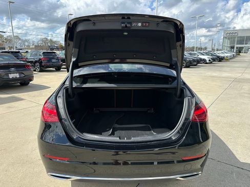 Used 2024 Mercedes-Benz C 300 Sedan image 24