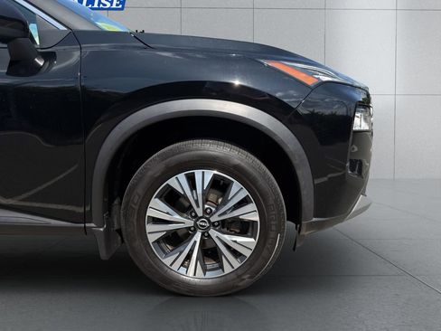 Used 2023 Nissan Rogue SV AWD/4WD image 24