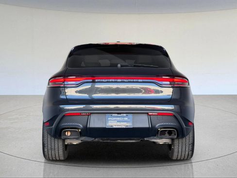 Certified 2026 Porsche Macan AWD/4WD image 7