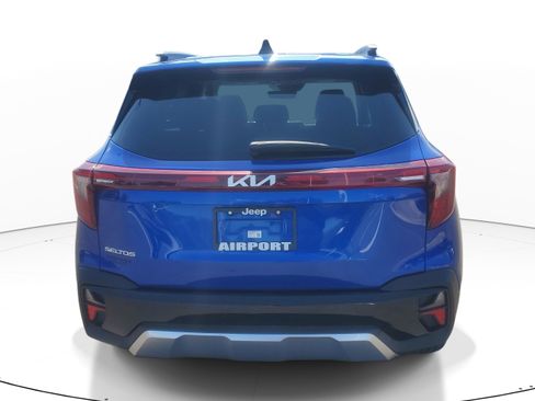 Used 2025 Kia Seltos S FWD image 6