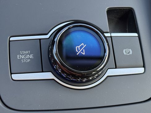 New 2025 Volkswagen Tiguan S image 24