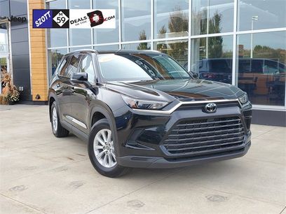 Used 2024 Toyota Grand Highlander XLE