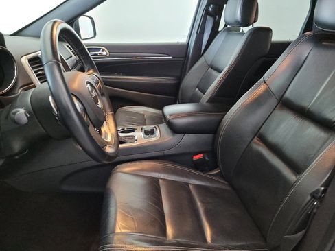 Used 2017 Jeep Grand Cherokee Limited AWD/4WD image 17