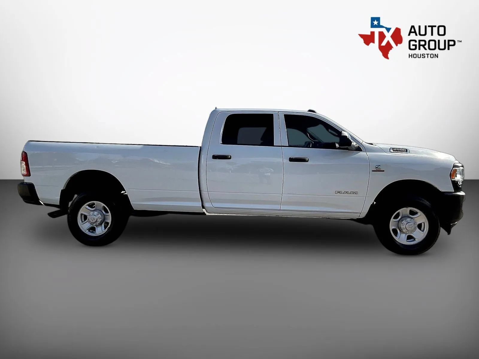 Used 2021 RAM 2500 Tradesman w/ Protection Group AWD/4WD image 9
