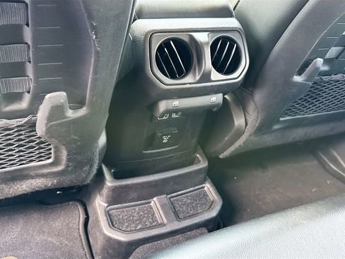 Used 2021 Jeep Wrangler Unlimited Rubicon 4xe w/ Cold Weather Group AWD/4WD image 28