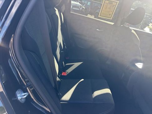 Used 2023 Nissan Rogue SV image 22