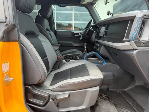 Used 2022 Ford Bronco Black Diamond AWD/4WD image 13
