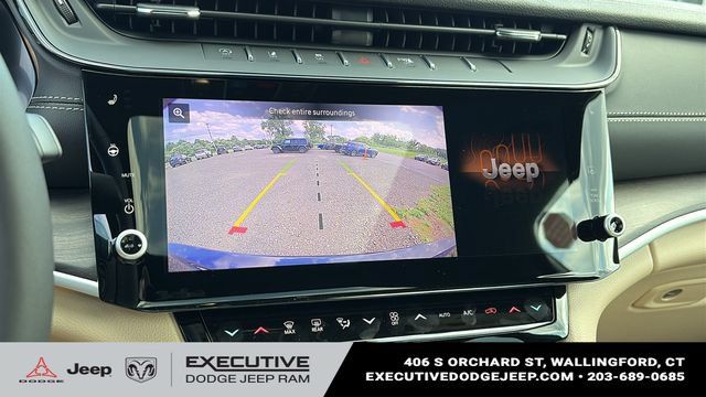 New 2026 Jeep Grand Cherokee L Limited AWD/4WD image 17