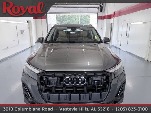 Used 2026 Audi Q7 3.0T Premium AWD/4WD image 2