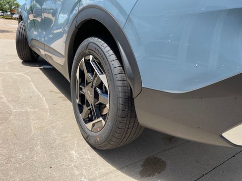 New 2026 Kia Sportage S AWD/4WD image 17