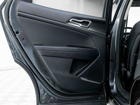 Used 2025 Kia Sportage EX w/ Premium Package image 42