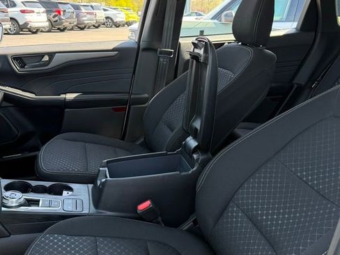 Used 2025 Ford Escape Active w/ Cold Weather Package AWD/4WD image 19