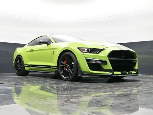 Used 2020 Ford Mustang Shelby GT500 w/ Technology Package RWD image 38