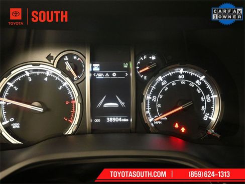 Used 2023 Toyota 4Runner TRD Off-Road Premium image 13