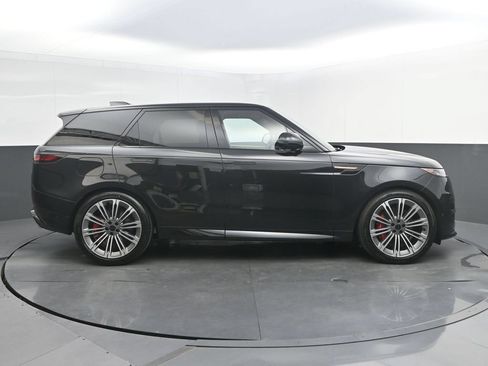 Used 2026 Land Rover Range Rover Sport Autobiography AWD/4WD image 8