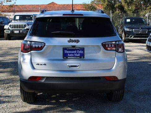 New 2026 Jeep Compass Latitude AWD/4WD image 5