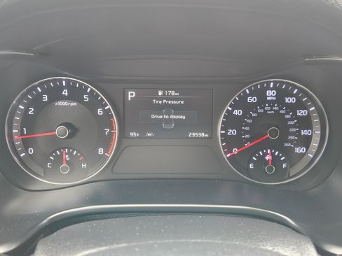 Used 2024 Kia Forte LXS FWD image 15