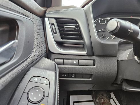 Used 2023 Nissan Rogue SV image 13