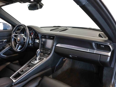 Used 2017 Porsche 911 Carrera image 34