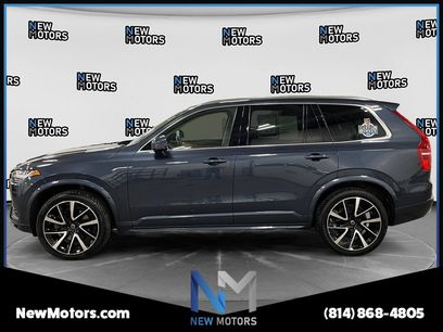 Used 2022 Volvo XC90 T6 Momentum w/ Climate Package