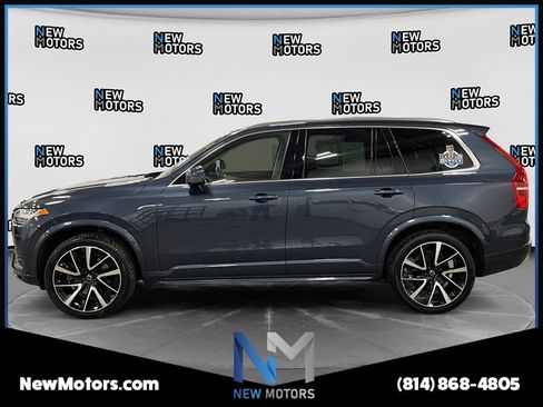 Used 2022 Volvo XC90 T6 Momentum w/ Climate Package AWD/4WD image 2
