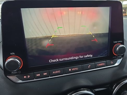 Used 2020 Nissan Sentra SV image 23