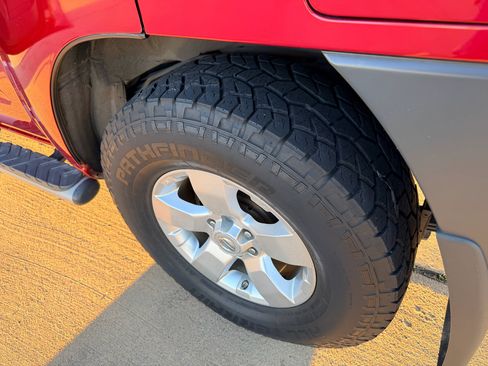 Used 2010 Nissan Xterra S image 20