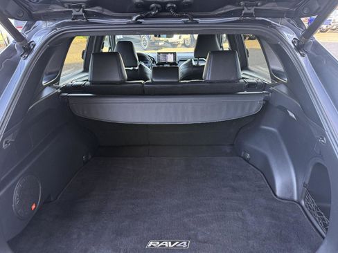 Used 2020 Toyota RAV4 XSE image 16