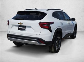 New 2026 Chevrolet Trax LT w/ LT Convenience Package video 2