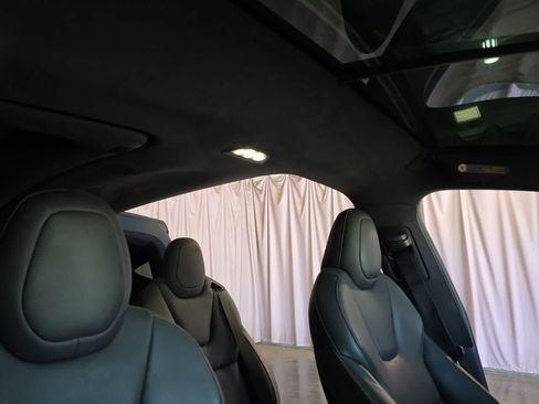 Used 2022 Tesla Model X Plaid AWD/4WD image 19