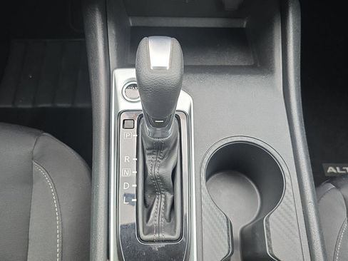 Used 2020 Nissan Altima 2.5 S image 12