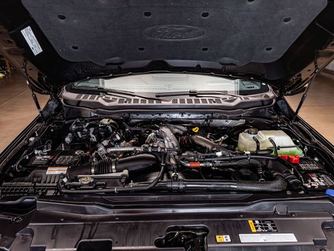 Used 2026 Ford F250 Platinum image 31