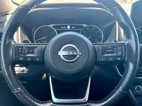 Used 2023 Nissan Rogue SL w/ SL Premium Package AWD/4WD image 43