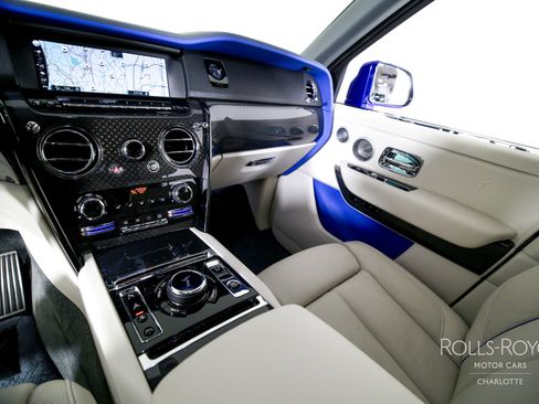 Certified 2024 Rolls-Royce Cullinan Black Badge w/ Dark Exterior Package image 16