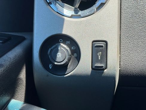 Used 2013 Ford F450 Lariat w/ Lariat Chrome Pkg AWD/4WD image 31