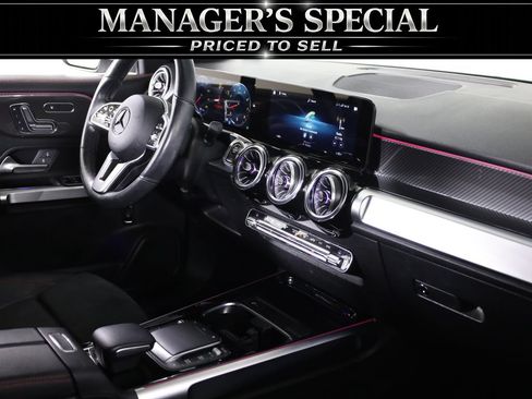 Used 2022 Mercedes-Benz GLB 250 4MATIC image 54