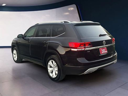 Used 2018 Volkswagen Atlas SE image 3