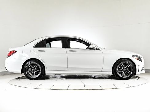 Used 2021 Mercedes-Benz C 300 4MATIC Sedan image 4