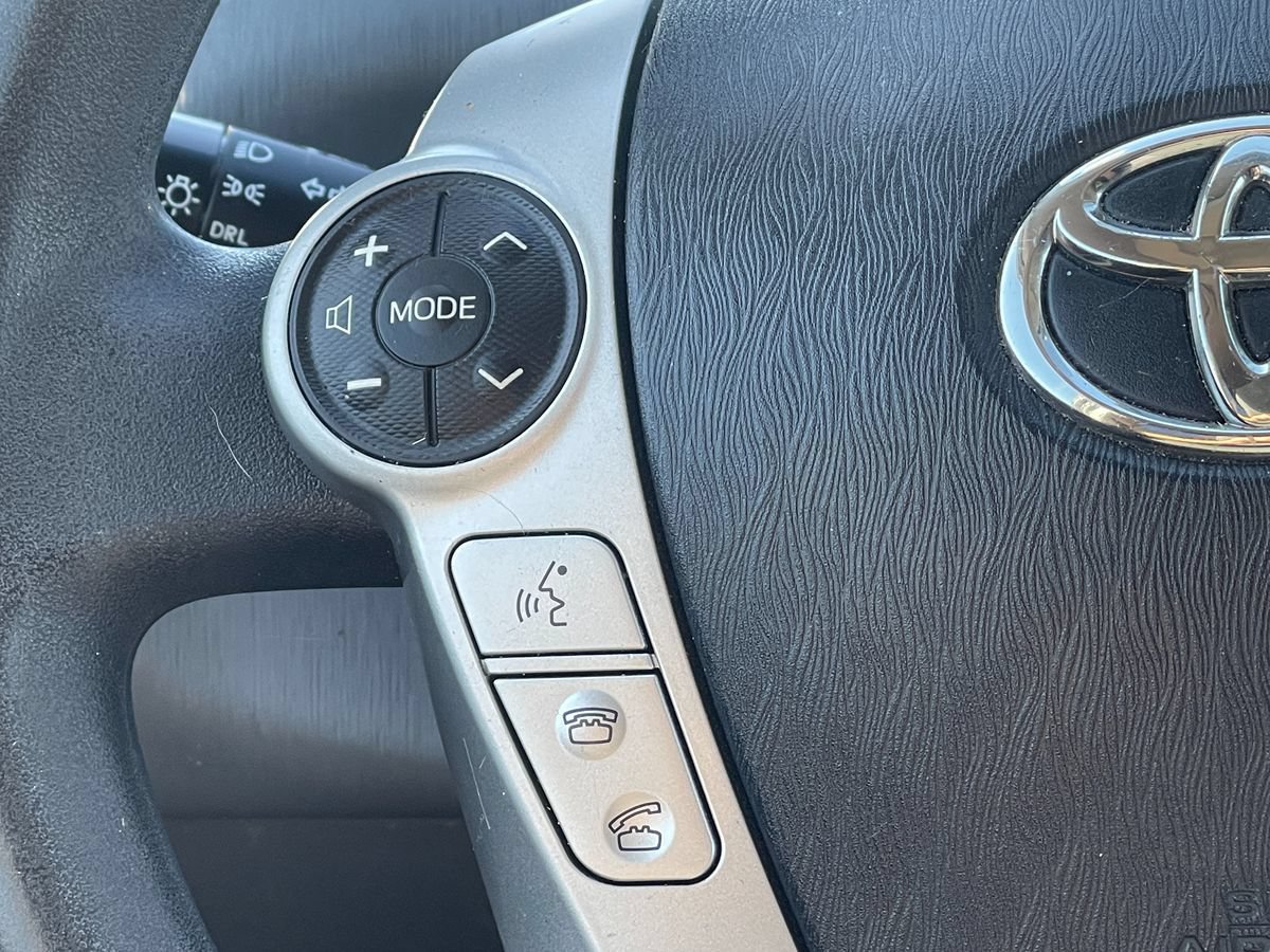 Used 2014 Toyota Prius V Three FWD image 14